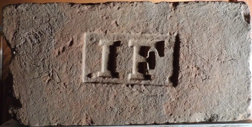 IF – fotografie 1