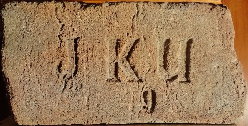 J KU 9 – fotografie 1