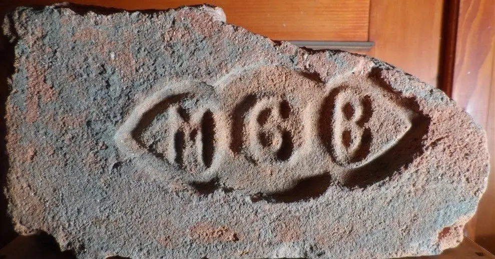 M 6 B – fotografie 1