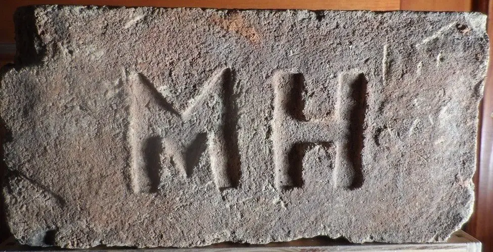 M H – fotografie 1