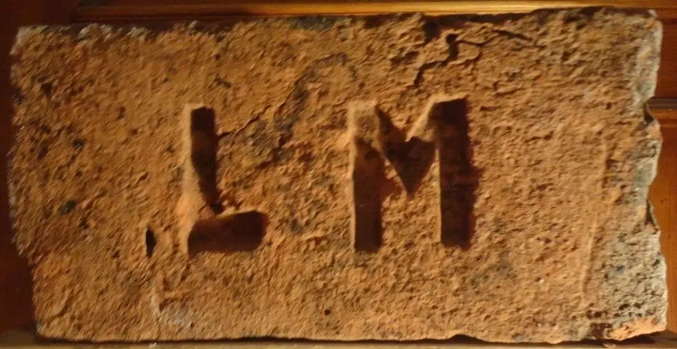 L M – fotografie 1