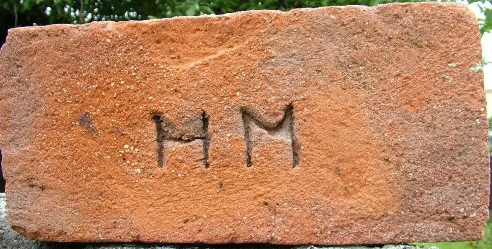 H M – fotografie 1