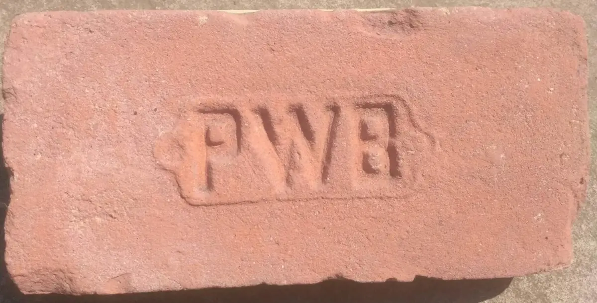 P.W.B – fotografie 1