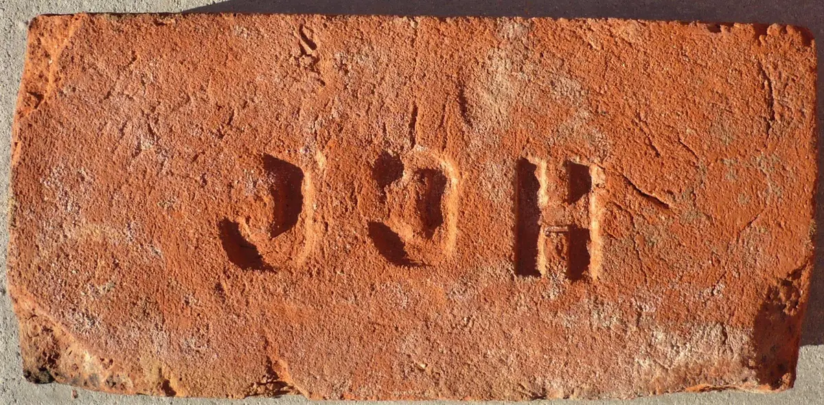 J 3 H – fotografie 1
