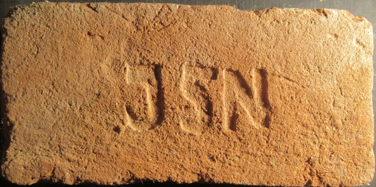 J5N – fotografie 1