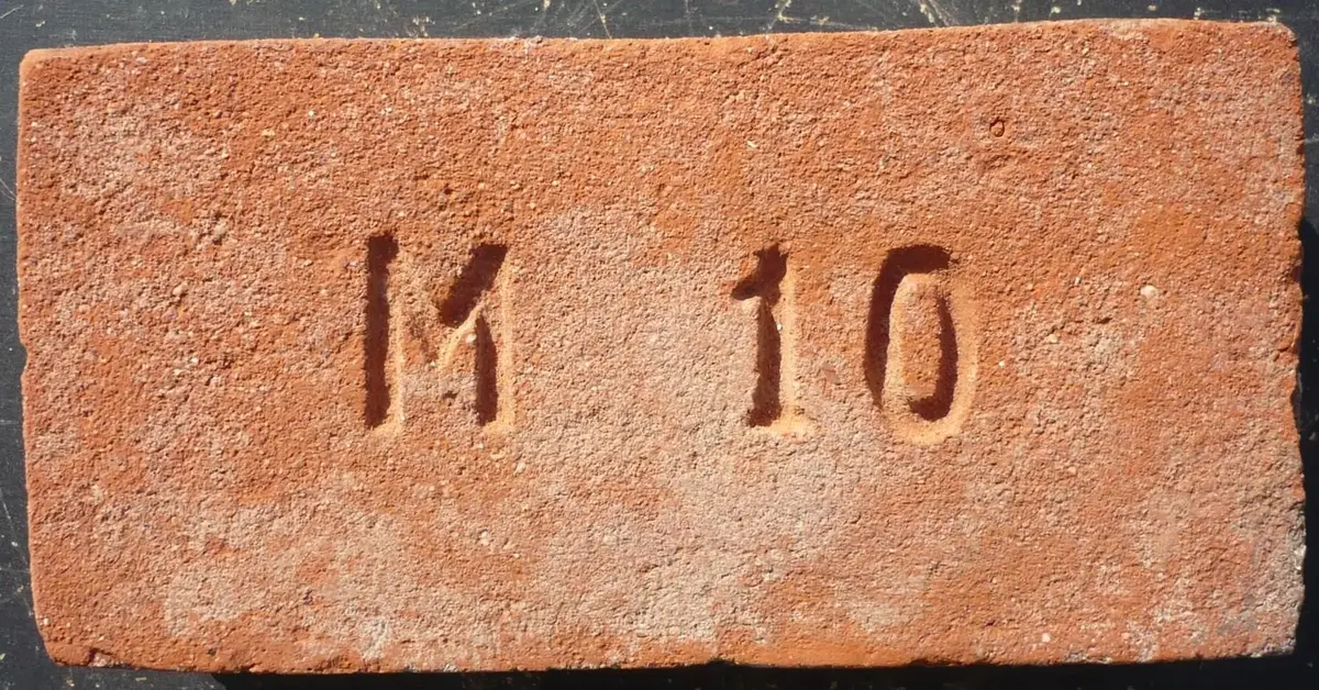 M 10 – fotografie 1
