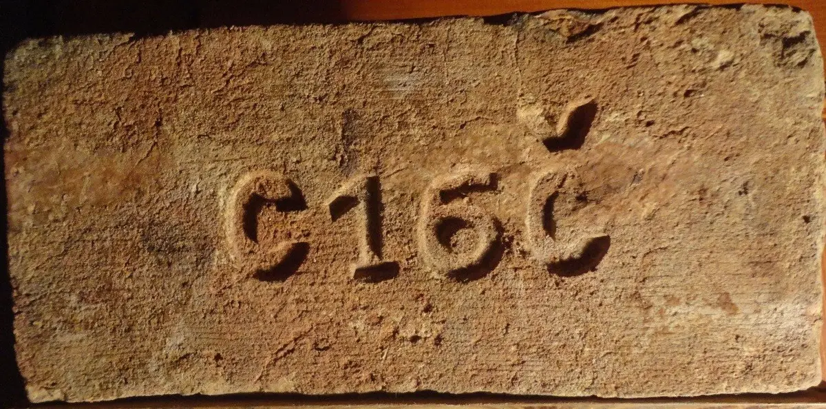 C 16 Č + cihelna – fotografie 1