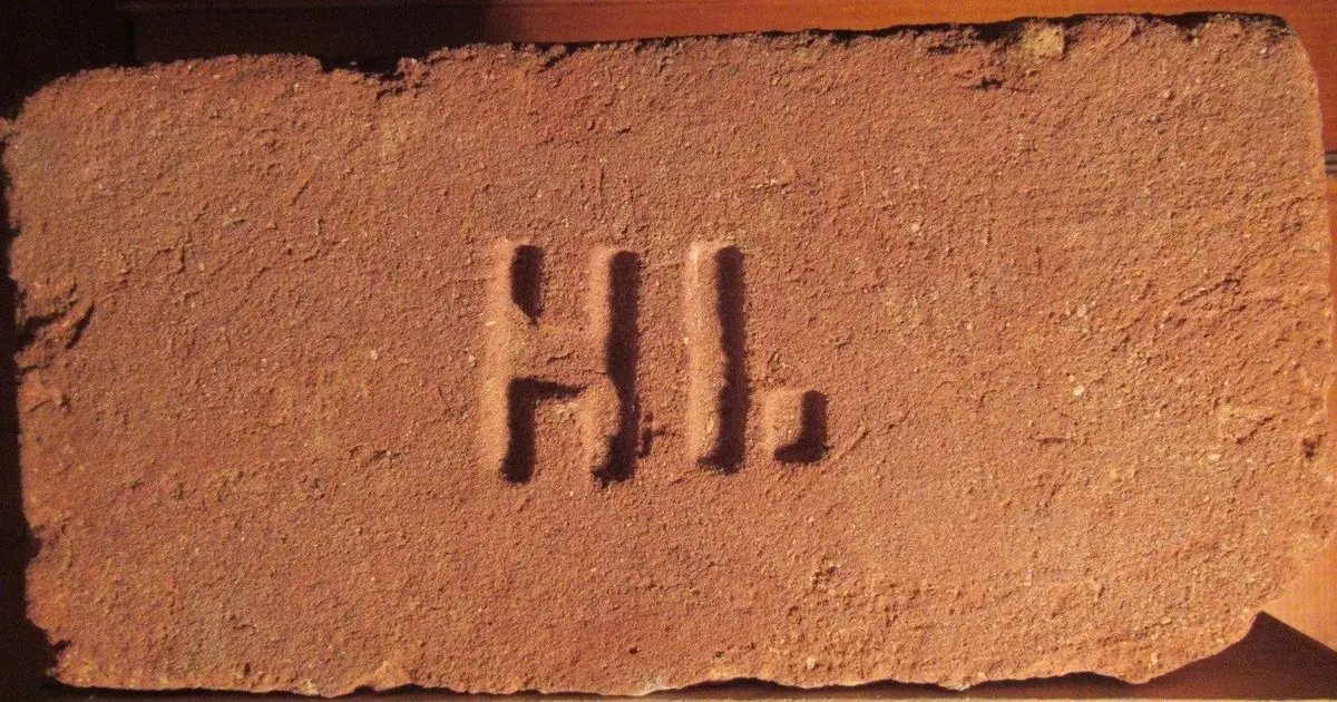 HI. – fotografie 1