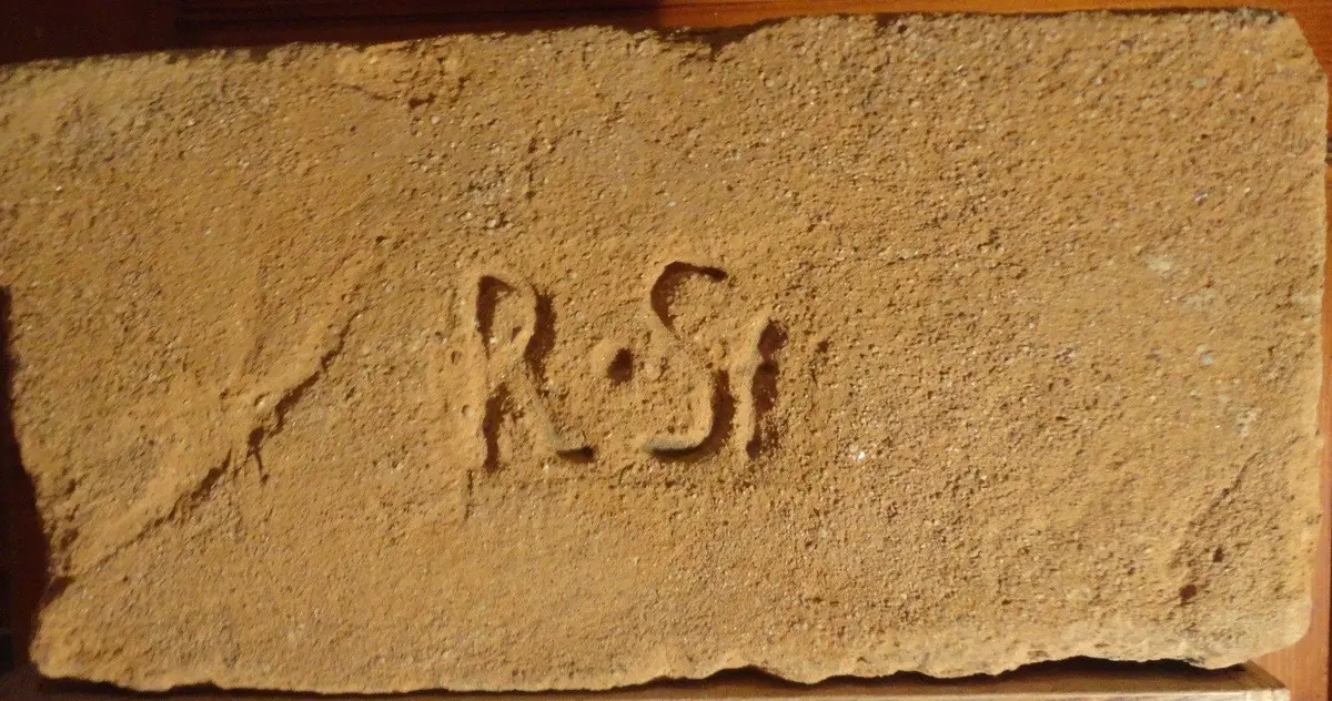 R St – fotografie 1