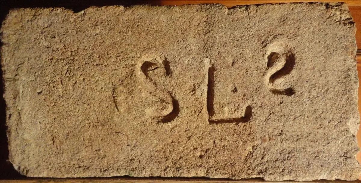 S L 2 – fotografie 1