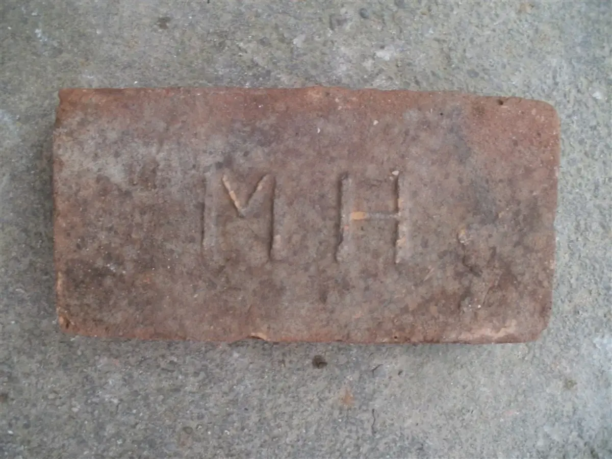 M H – fotografie 1