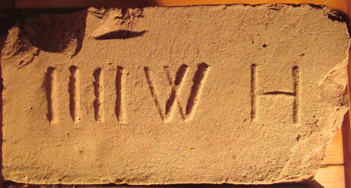 H W IIII – fotografie 1