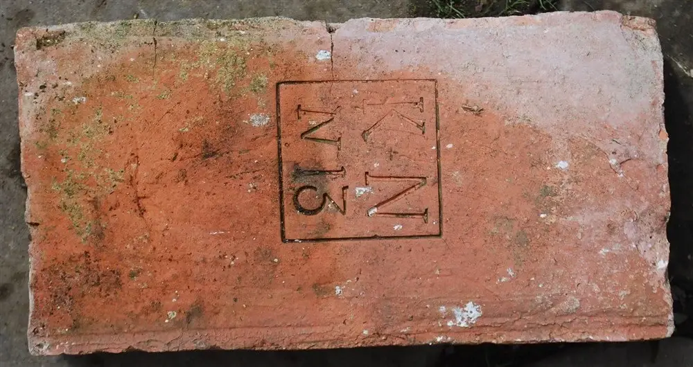 K+N N.13 – fotografie 1