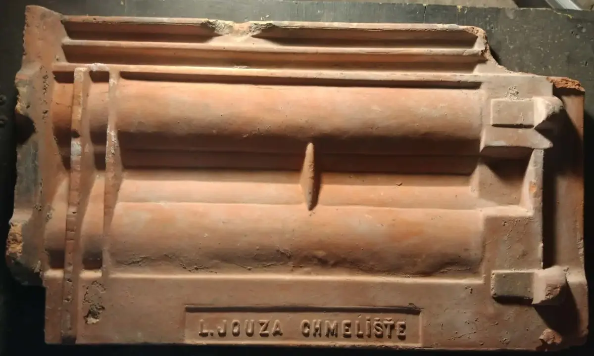 L.JOUZA CHMELIŠTĚ – fotografie 1