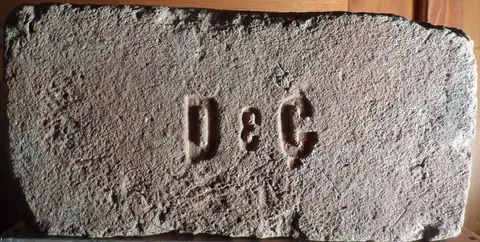 Značka D 3 G