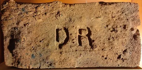Značka D R