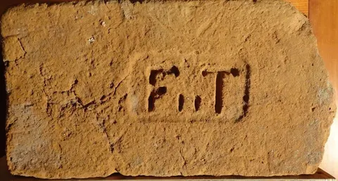 Značka F ii T