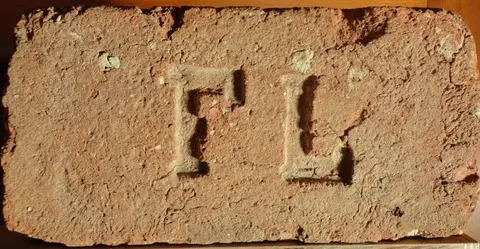 Značka F L