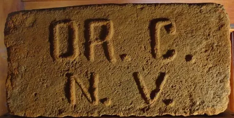 Značka DR. C. N. V.