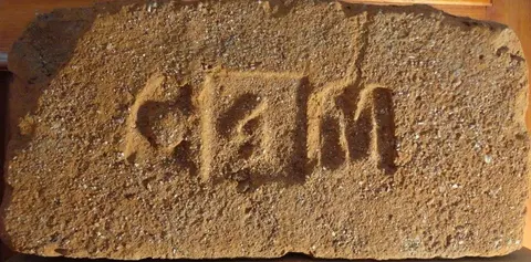 Značka G 4 M