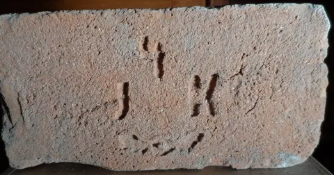 Značka J 4 K