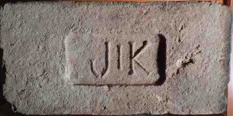 Značka J I K