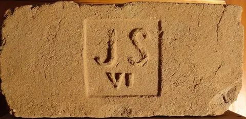 Značka JS VI