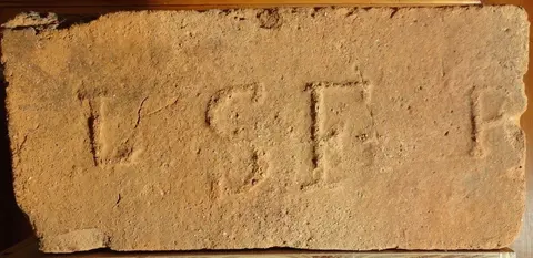 Značka l SF p