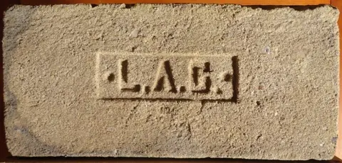 Značka L.A.G.
