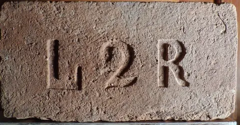 Značka L2R