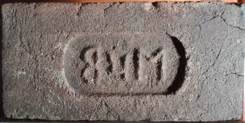 Značka M 4 B