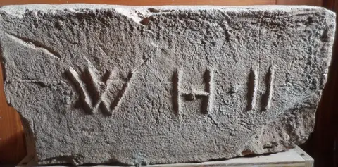 Značka W H II