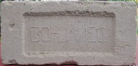 Značka BOHDANEČ