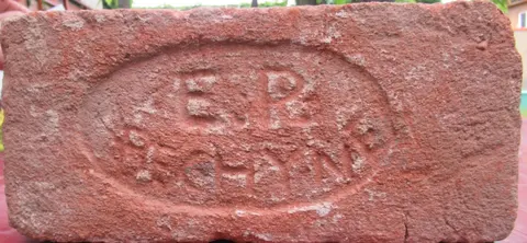 Značka E.P. BECHYNĚ