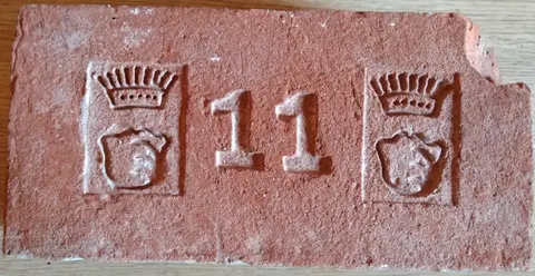 Značka Erby (hraběcí) Kinských