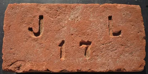 Značka J L 17