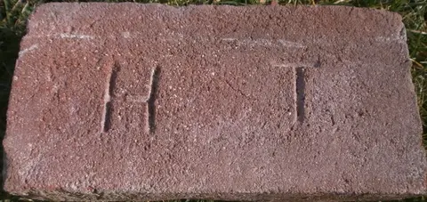 Značka H T