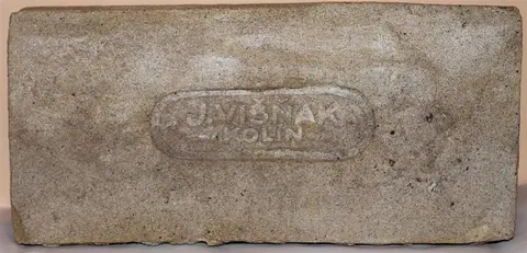 Značka J.VIŠŇÁK KOLÍN