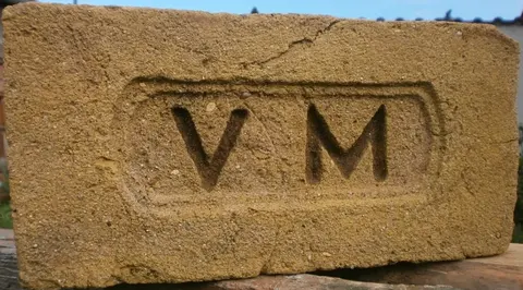 Značka V M