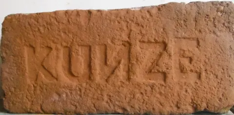 Značka KUNZE