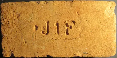 Značka J 1 F