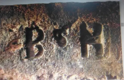 Značka B H