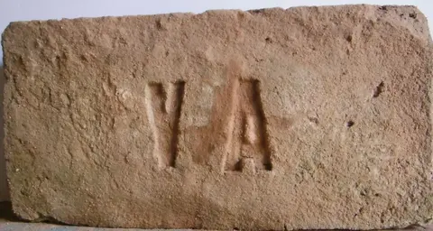 Značka V A