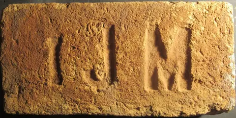 Značka J M 1