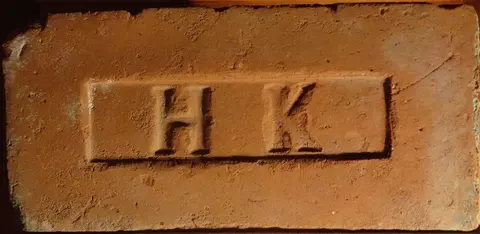 Značka H K