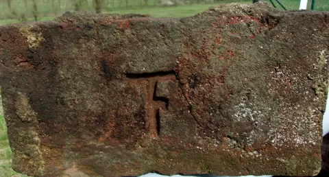 Značka TF