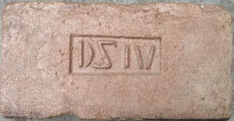 Značka DZ IV