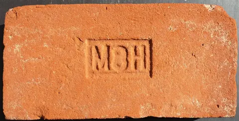 Značka M 8 H