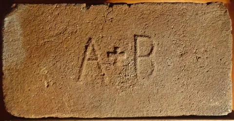 Značka A+B