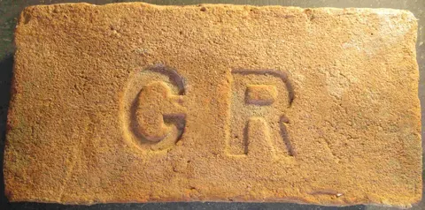 Značka G R